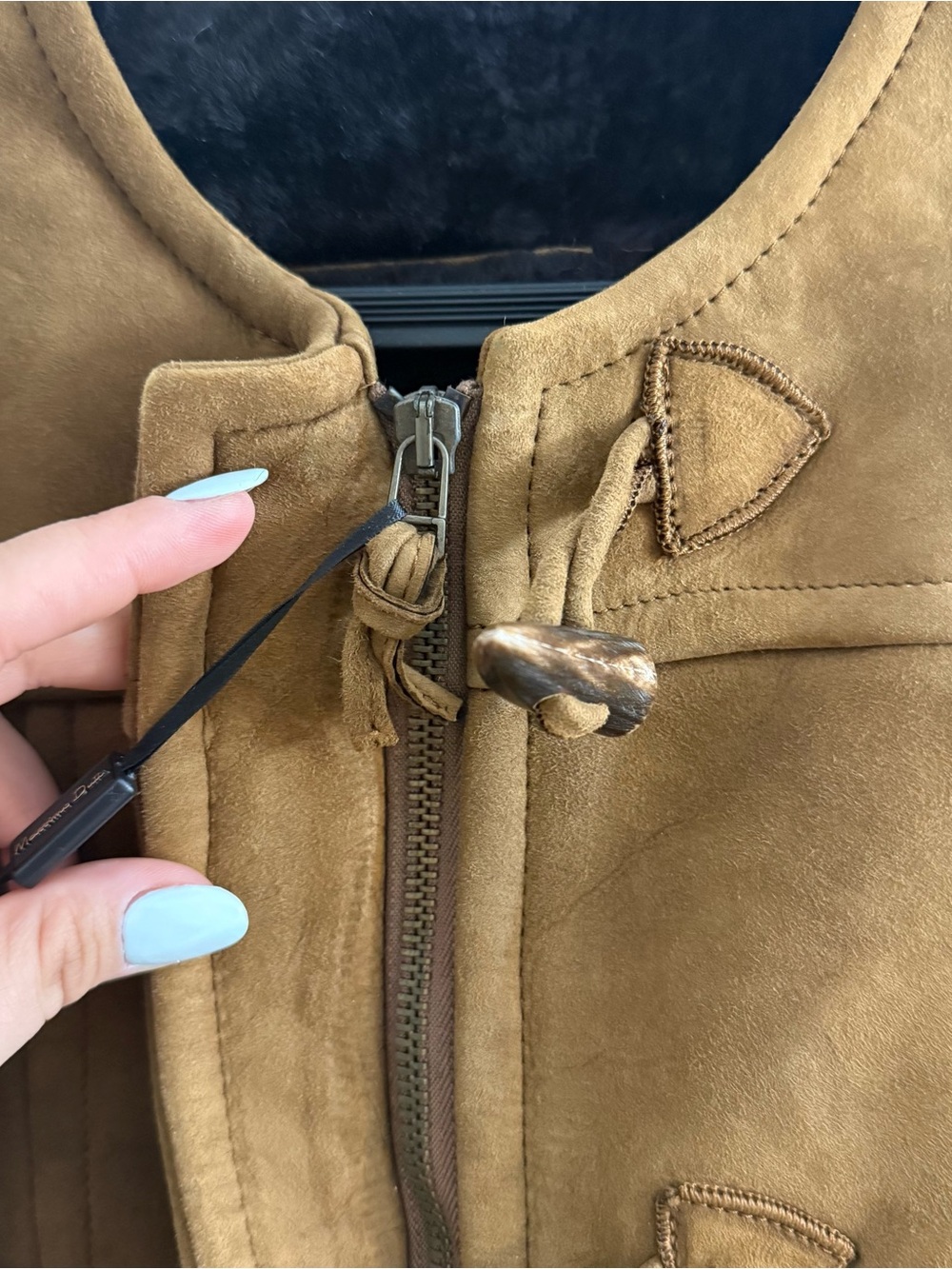 Massimo Dutti Size Medium Brown Leather Toggle Vest - Picture 4 of 10
